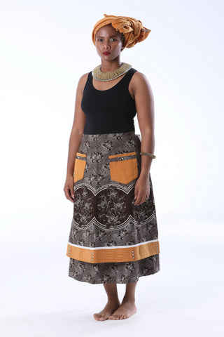 Umbhinqo kaMakoti Skirt with Melton Fabric & Button Detail